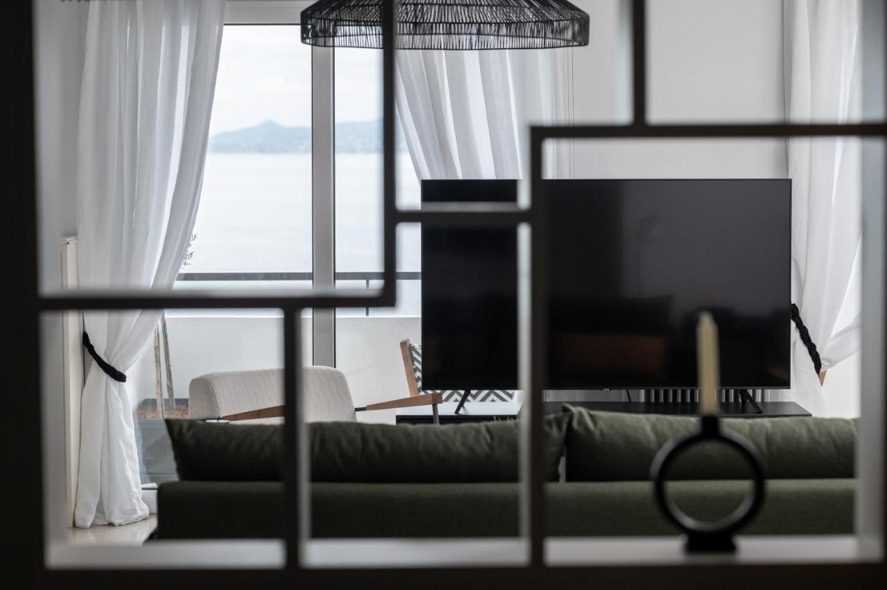 Blue Chill Paradise Seaview Suite W/ Kingbed Piræus Eksteriør billede